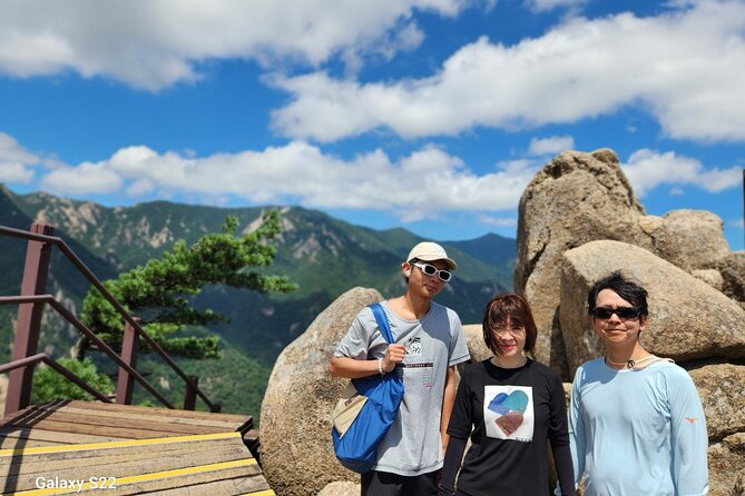 2-Day Hike through the Scenic Valleys of Mt. Seoraksan from Seoul - Day one: granite valleys and Ulsanbawi Rock