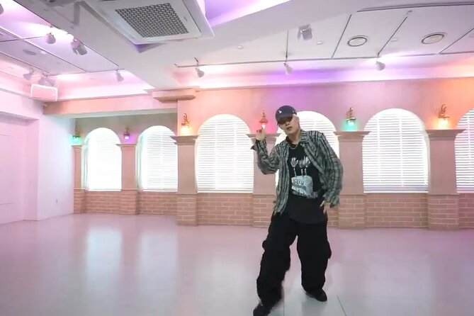 2 Hour Private Kpop Dance Class in Seoul South Korea - Arriving at the Seoul Studio