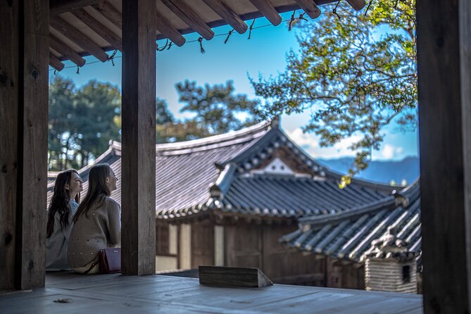 5-Day Korea Golden route by K-shuttle Tour from Seoul Including Busan, Yeosu - Day three: Jinju Fortress and Busan’s waterfront life
