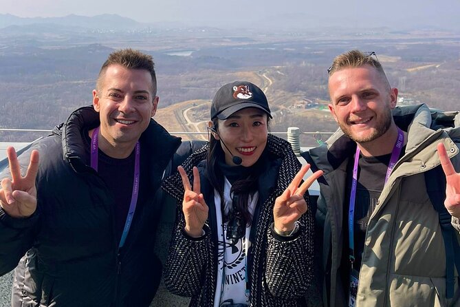 8 hours Private Tour in Seoul for the VIP - K-pop, Korean dramas, and modern Seoul