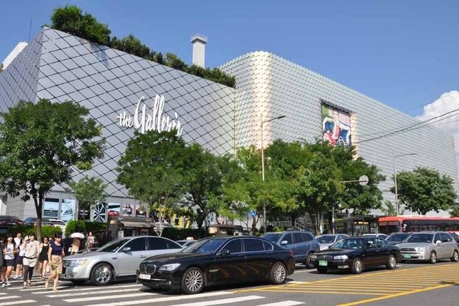 Best of Seoul Shopping Tour - The ginseng center and duty-free stop