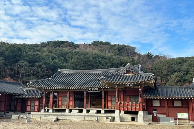 Beyond Seoul: Starfield Library, Hwaseong Fortress & Cave Quest - Hwaseong Fortress: the day’s strongest historical stop