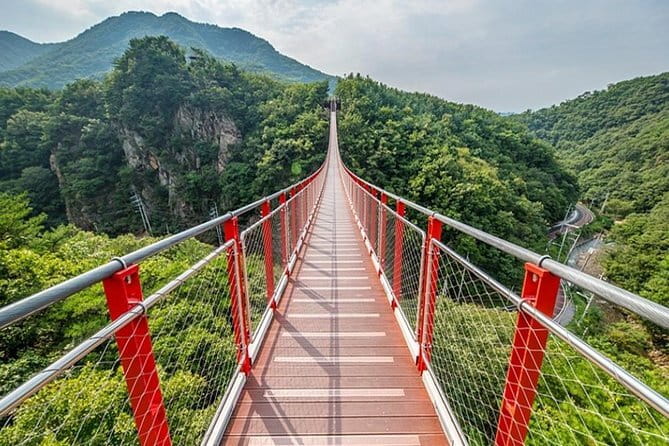 Beyond Seoul: Starfield Library, Hwaseong Fortress & Cave Quest - Should you book Beyond Seoul?