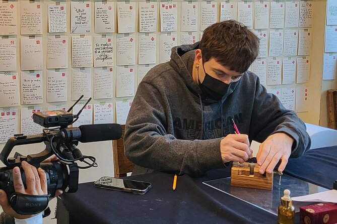 Carve Your Personal Korean Stone Seal with Jeongju in Insadong - Beginning with lines, circles, and carving tools