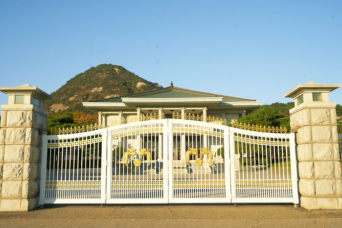 (Closed) Korea’s White House Walking Tour Blue House - The former presidential office