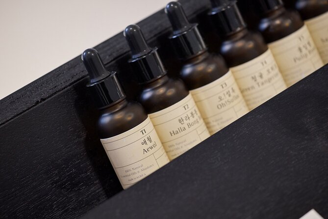 Create Your Own Luxury Niche Perfume in Hongdae - Bottling the 10ml and 50ml Perfumes