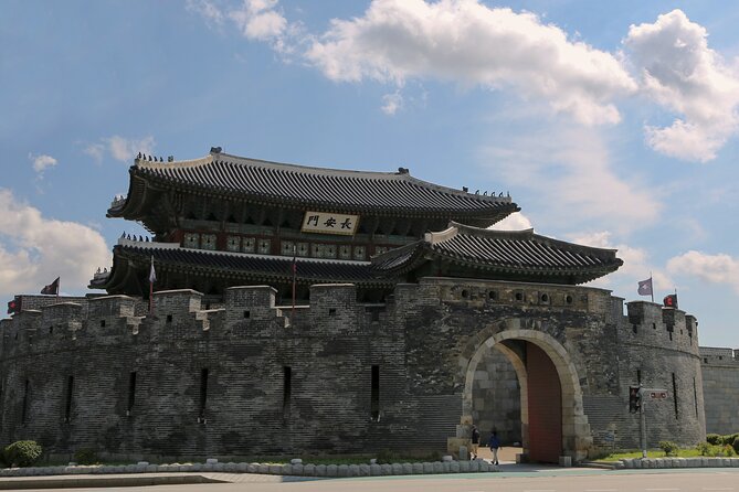 Day Trip to UNESCO: Suwon Fortress Adventure from Seoul - Why Suwon is worth the morning