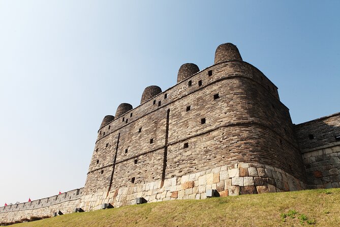 Day Trip to UNESCO: Suwon Fortress Adventure from Seoul - Weather, pace, and practical comfort