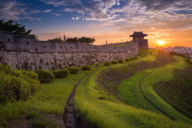 Day Trip to UNESCO: Suwon Fortress Adventure from Seoul - Who should book this Suwon outing?