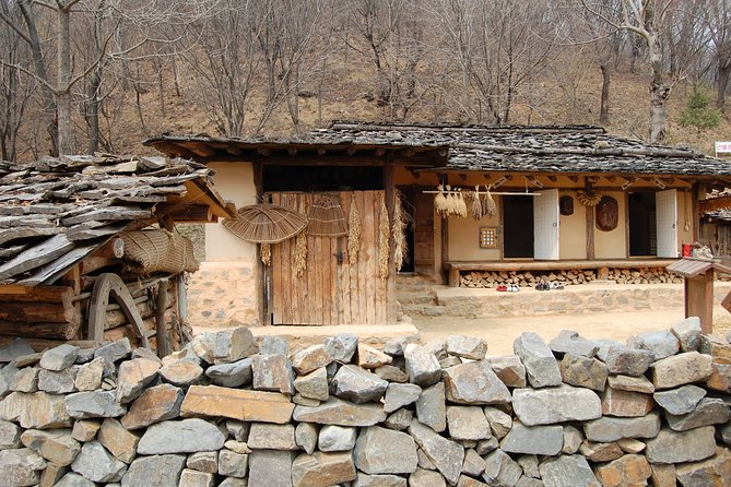 Day Trip to Yongin Daejanggeum and Korean Folk Village from Seoul - The guide can shape the whole day
