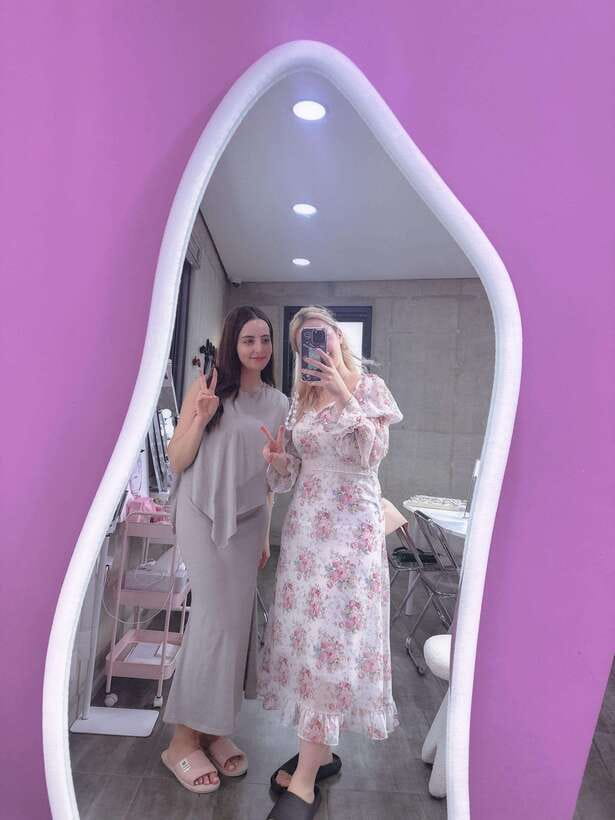 Detailed Seoul Image & Personal Color Analysis in Hongdae - Hair, makeup, and jewelry checks make the advice usable