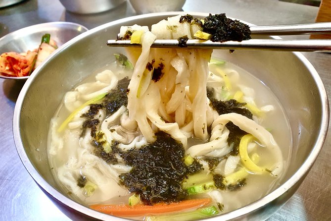 Downtown Seoul Guided Food & Market Tour with 8+ Local Tastings - Walking, timing, and practical preparation