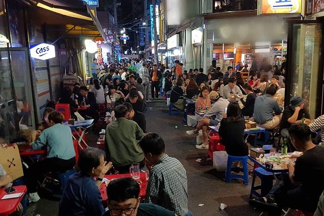 Drinking and Eating through the Alleys of Seoul - Who should book this experience?