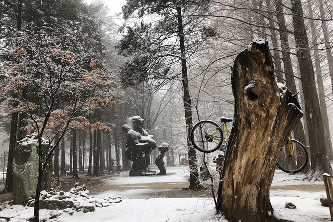 Eobi Ice Valley / Elysian Ski Resort / Nami Island - The guide and the pace