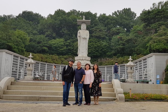Essential Gangnam Tour (Incl. Dinner)-Hot Place of Seoul - Seolleung and Jeongneung, royal tombs in the city