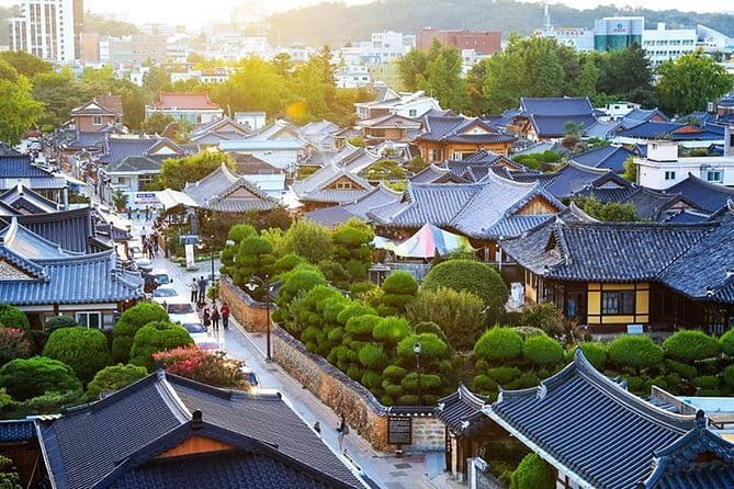 Explore DMZ from Seoul +(optional) Gondola/Red Suspension Bridge - Choosing the Imjin River gondola