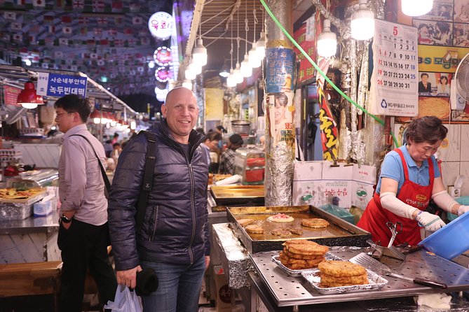 Flexible Private Van Tour in Seoul by Experts - Jogyesa Temple: a quiet pause in the middle of the city