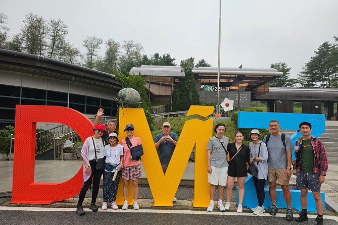 Free style private Tour(Essence of Seoul city or DMZ) - Gyeongbokgung Palace sets the historical tone