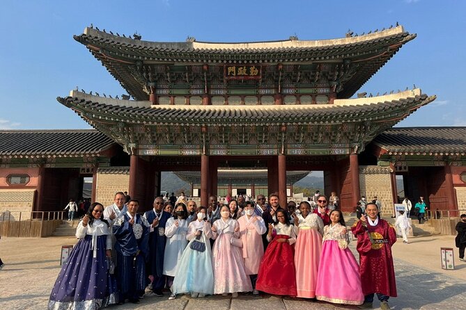 Full-Day Seoul Highlights Private Guided Tour - Gyeongbokgung Palace and the Joseon royal court