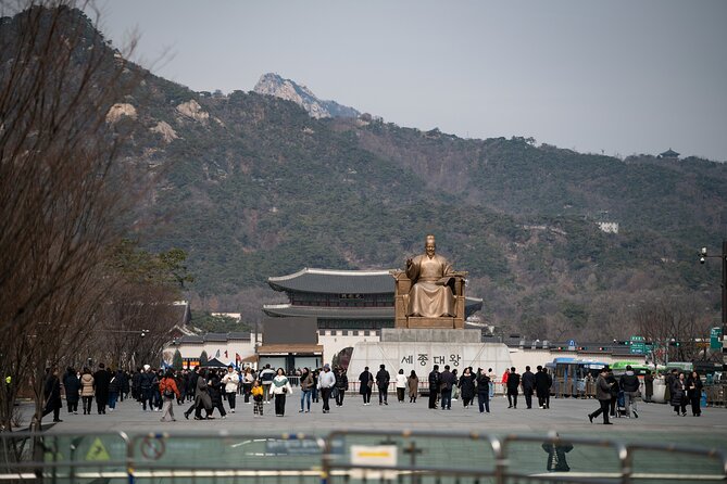Gwanghwamun Tour l 120 minutes to Understand Local Korean Society - Key points to know before you book