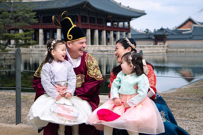 Gyeongbokgung palace family/group private photoshoot - Key points to know before you book