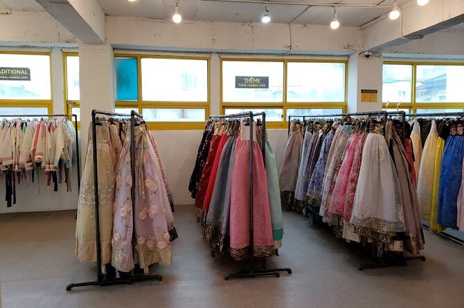Gyeongbokgung Palace Hanbok Rental Experience in Seoul - Traditional, themed, and royal styles