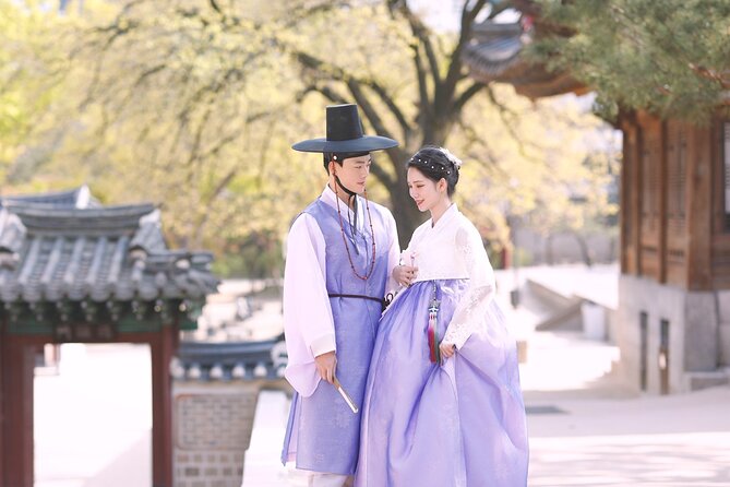 Gyeongbokgung Palace Hanbok Rental Experience in Seoul - The real value at about $7