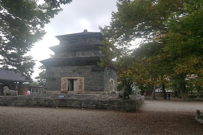 Gyeongju UNESCO Sites Tour by KTX train; The Museum Without walls - Cheomseongdae, an observatory from Queen Seonduk’s reign