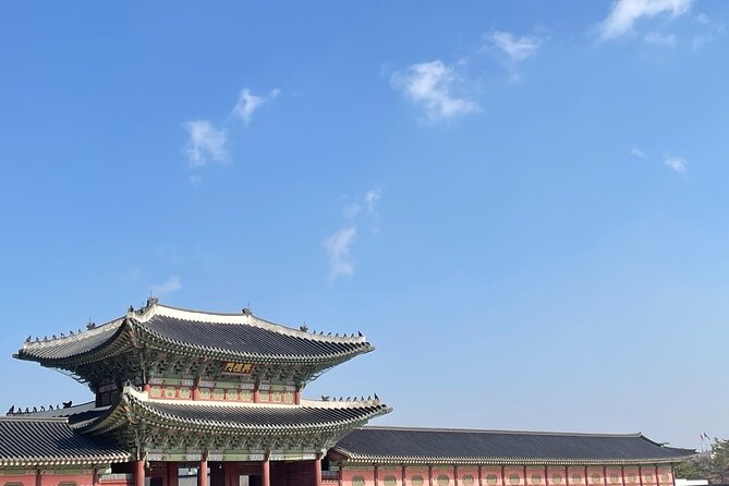 Half day Morning Seoul City Tour(Temple & Gyeongbok Palace) - Making sense of Korea at the National Folk Museum