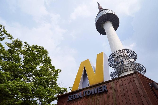 [ Half Day ] Sightseeing, Top 3 spots of Seoul !! - Three Seoul Sights, One Compact Morning