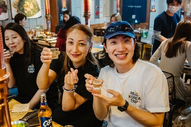 Handmade Noodles with Korean Grandma - What You Eat and Drink Near Mangwon Market