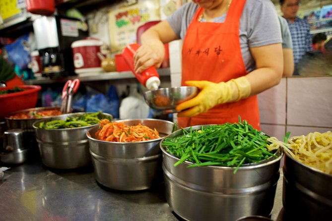 Heart of Seoul - Tasting your way through Namdaemun Market