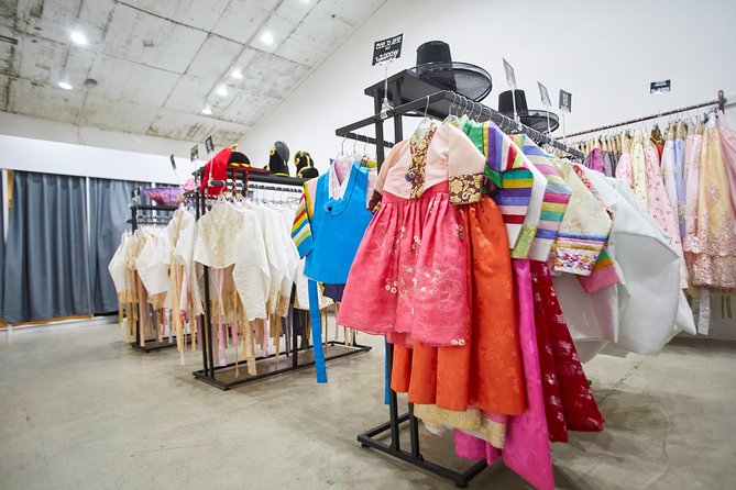 Hello Hanbok - The Fitting Is the Important Weak Spot