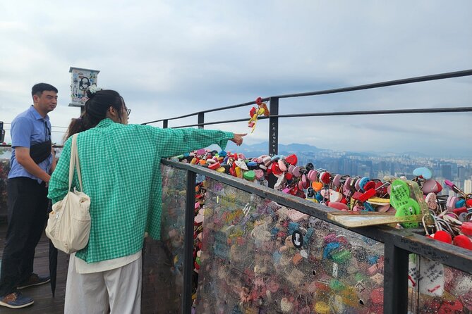 Highlights of Seoul Tour in Seoul: Deoksugung & N Seoul Tower - Bukchon Hanok Village and the limits of a short visit