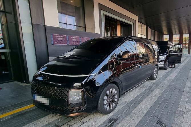 Incheon Airport Private Transfer between Seoul City - Arrival pickup at Incheon Airport
