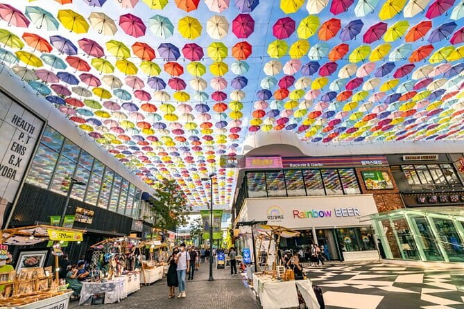 Incheon Highlight - Private One Day Tour - Songdo Central Park by water taxi