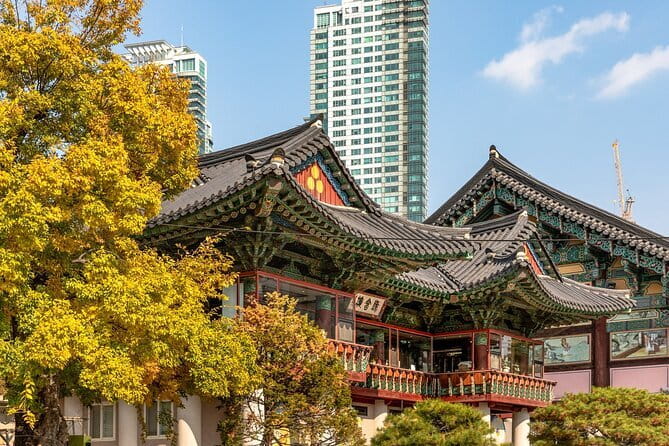 Korea Temple & Starfield Library Gangnam K-BBQ - Starting near Bongeunsa Station Exit 2