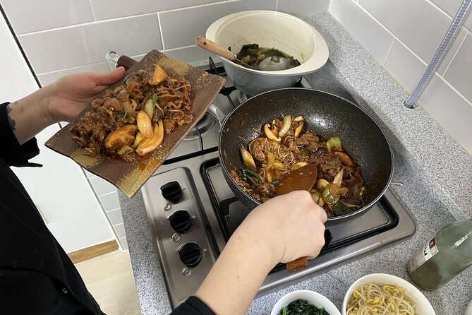 Korean Cooking Class in Seoul with a Professional Chef - The Dishes: Bulgogi, Bibimbap, and Seasonal Sides