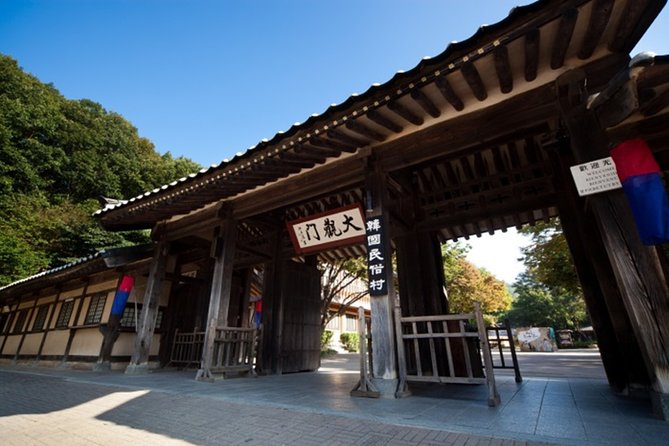 Korean Folk Village Afternoon Half day Tour - Houses, markets, and everyday Korean life