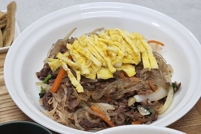 Korean Home Style Cooking Class in Gangnam Seoul - Sitting down to eat what you made