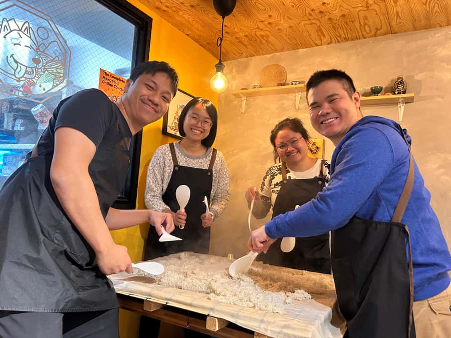 Learn and Craft Makgeolli in a Traditional Brewery - Inside Ahyeon Market in central Seoul