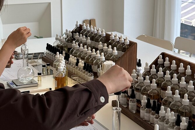 Make your K-scent perfume: Modern oneday class in Seoul - Why this Seoul perfume class makes a better souvenir
