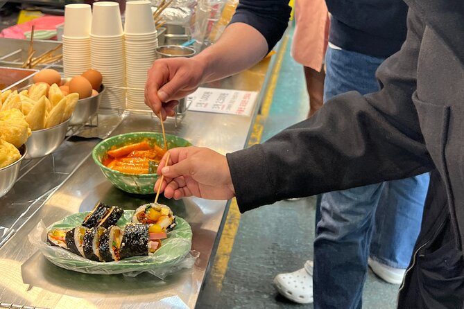 Mangwon Market Food tour By Locals;Cheap Eats to Fancy Feast - The first 80 minutes: tasting your way through Mangwon
