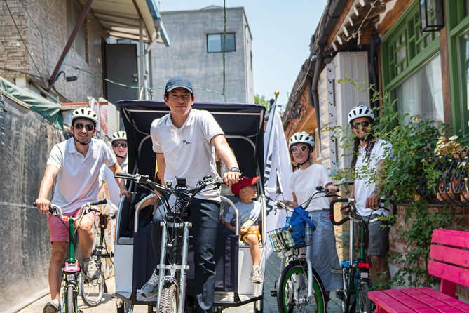 Morning Pedicab Heritage Tour - Cheonggyecheon Stream: a calm start at 10 minutes