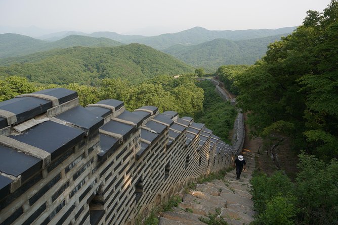Namhansanseong UNESCO Historical Sites and Korean Folk Village-Private Tour - What a private guide adds to the day
