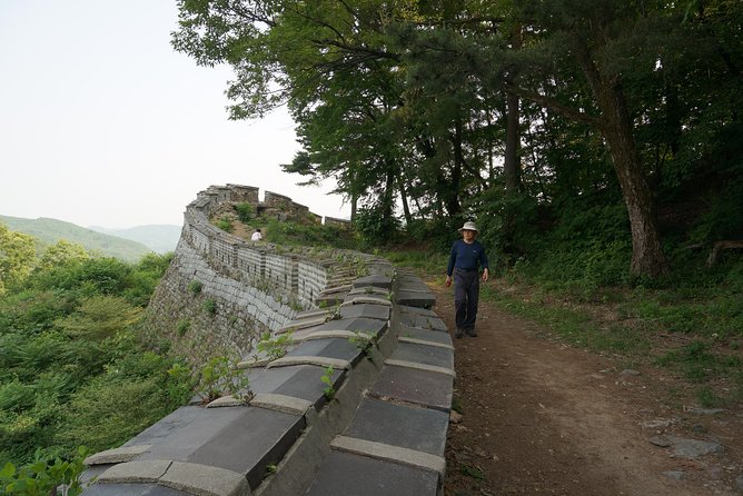 Namhansanseong UNESCO Historical Sites and Korean Folk Village-Private Tour - Who should book this experience