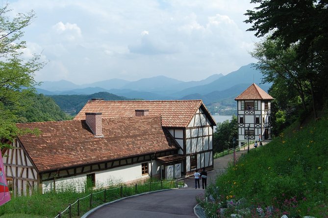 Nami Island and Petite France - Filming location - Lunch, the Ginseng Center, and the shopping stop