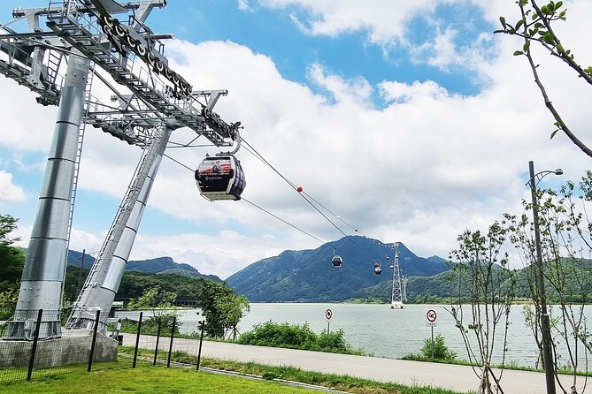 Nami Island, Cable Car, Garden of Morning Calm Panoramic Tour - The morning ride toward the countryside