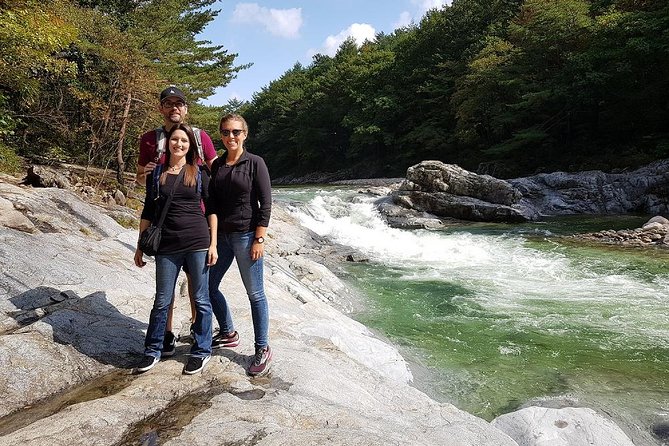 One-Day Tour for stunning Mt.Seoraksan from Seoul - Guides who make the long day easier
