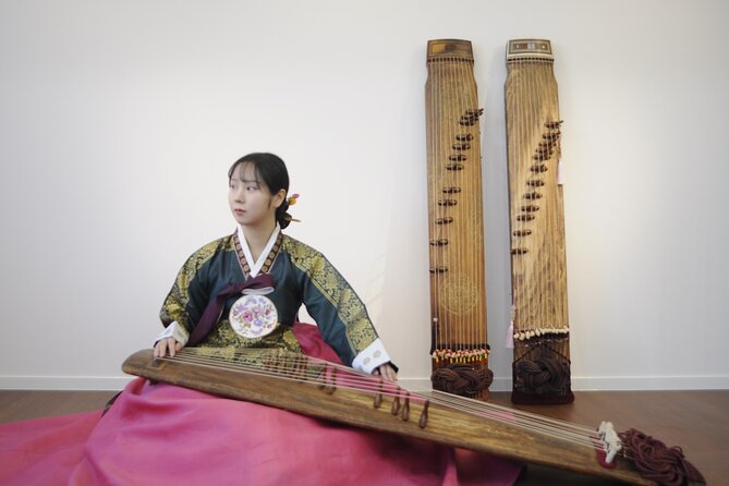 Play Gayageum in Hanbok Cultural Experience in Bukchon - Key points to know before booking